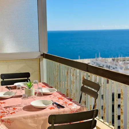 Appartement With Stunning Sea And Mountain Views