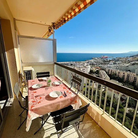 Appartement With Stunning Sea And Mountain Views