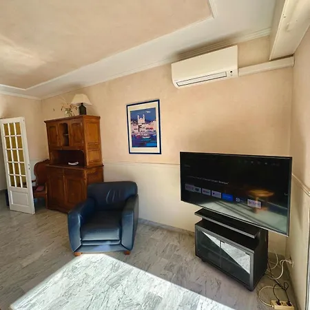 With Stunning Sea And Mountain Views Appartement Toga